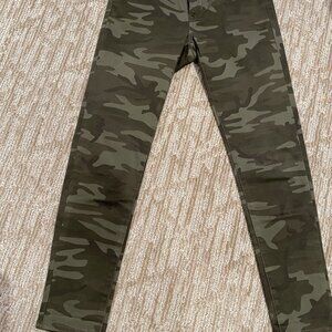 Levi  Camouflage Jeans